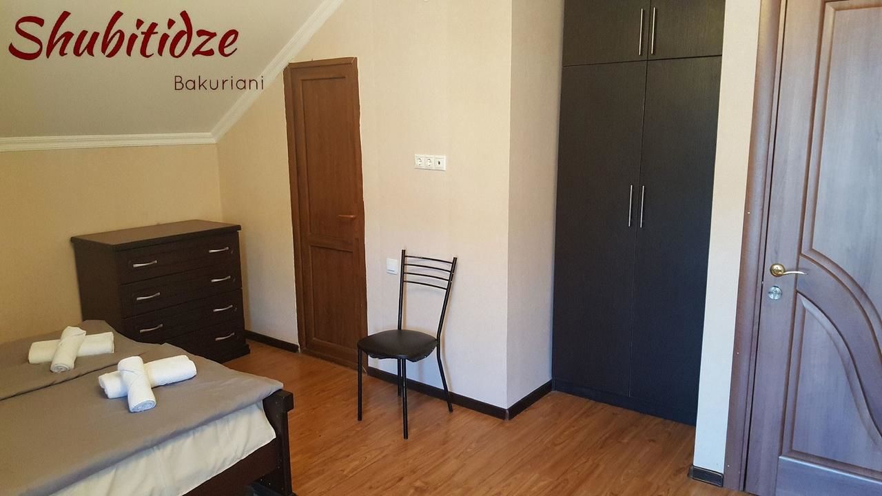 Отели типа «постель и завтрак» Hotel Shubitidze Бакуриани-10